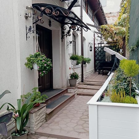 Appartement White House Parc Carol à Bucarest Extérieur photo
